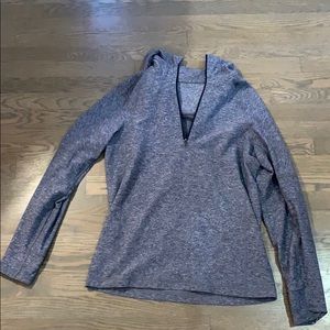 Lululemon men’s hooded sweatshirt